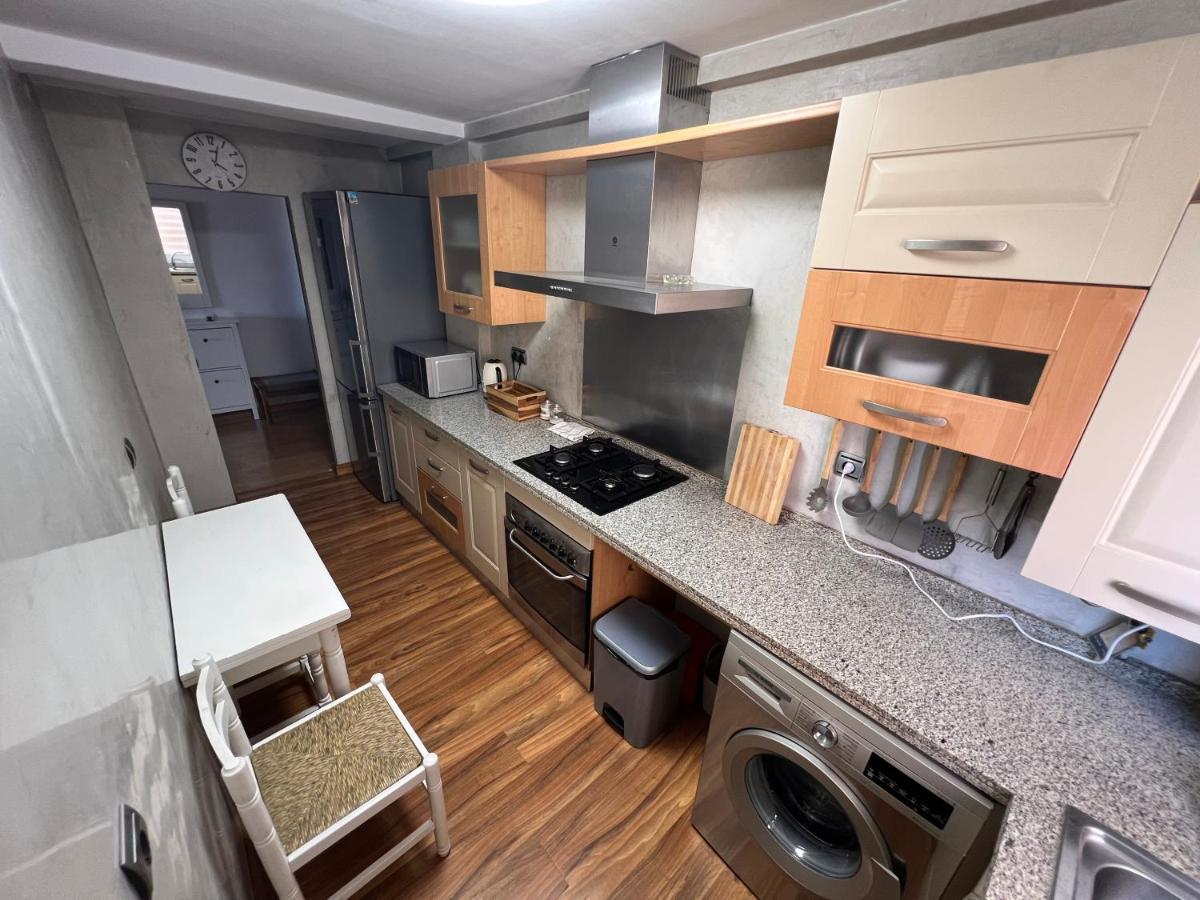 Appartamento 3 Bedrooms With The Sea View